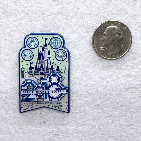 🔮 5/$25 Disney World 2018 The Year To Be Here Cinderella Castle Pin - Picture 2 of 3